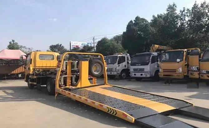 秦都区汽车中途维修案例